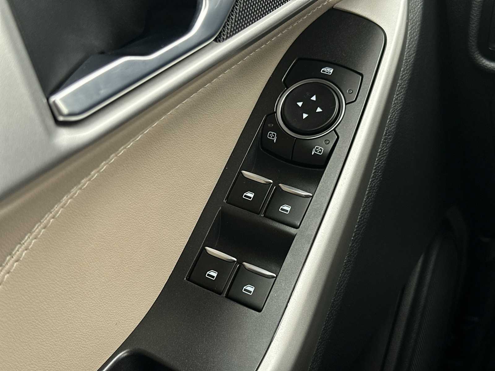 Thumbnail: 2023 Ford Explorer - 15