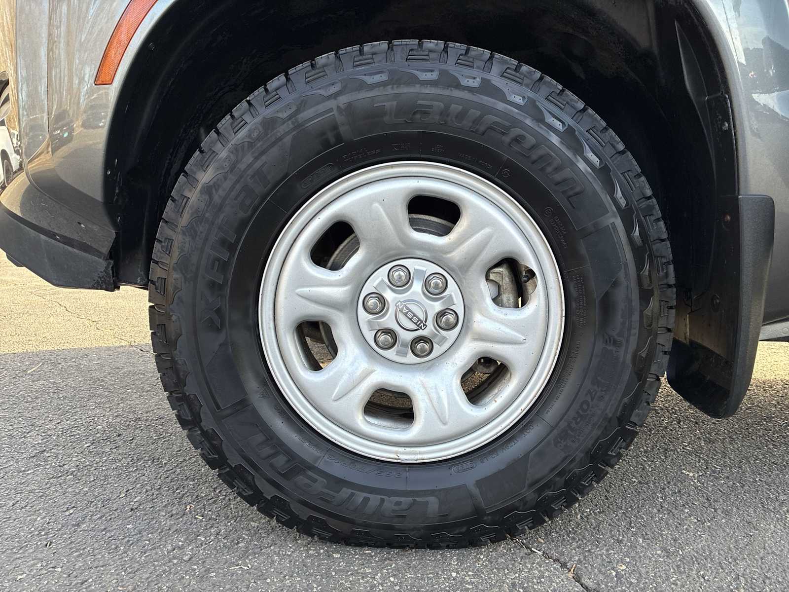 Thumbnail: 2022 Nissan Frontier - 17