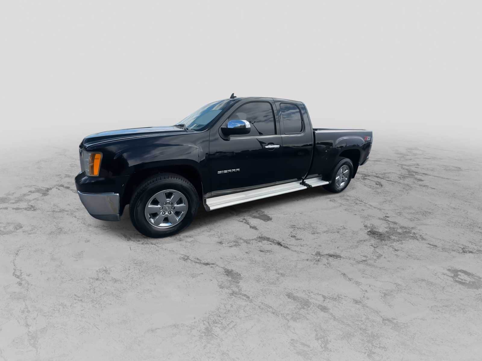 Thumbnail: 2013 GMC Sierra 1500 - 4