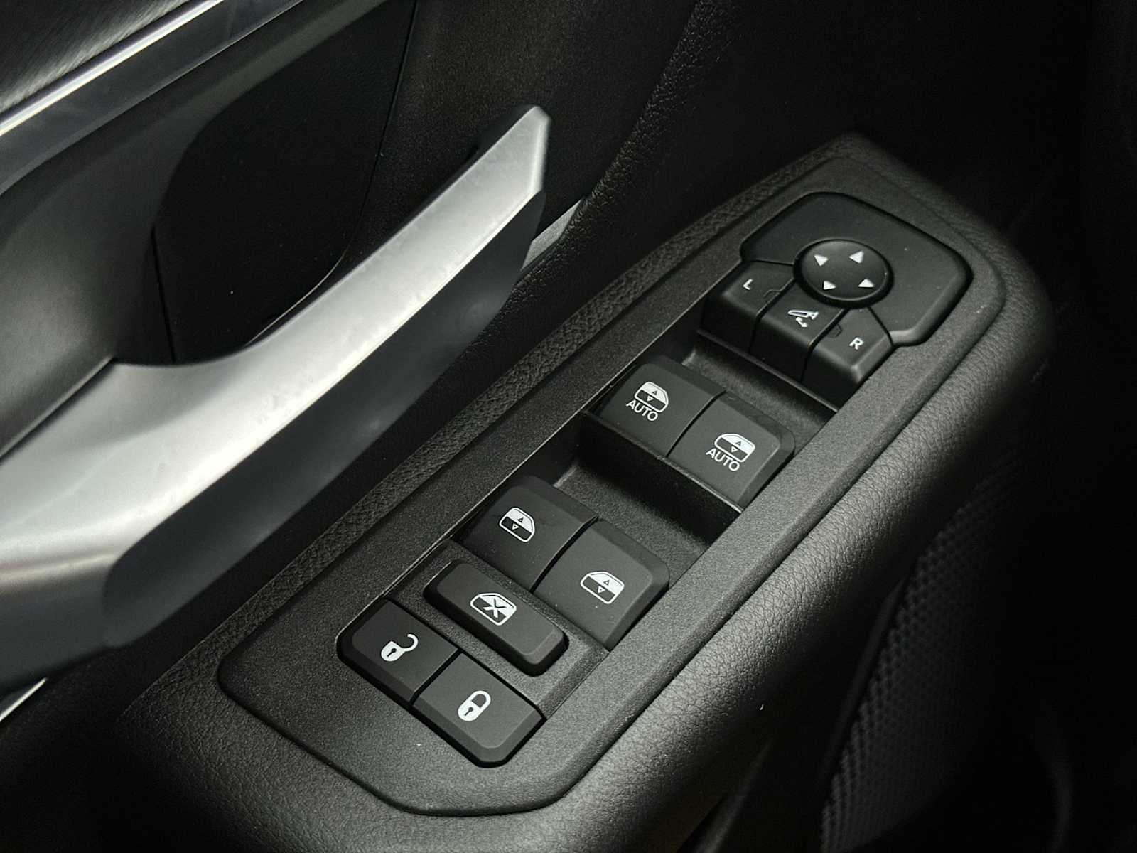 Thumbnail: 2026 RAM 1500 - 15