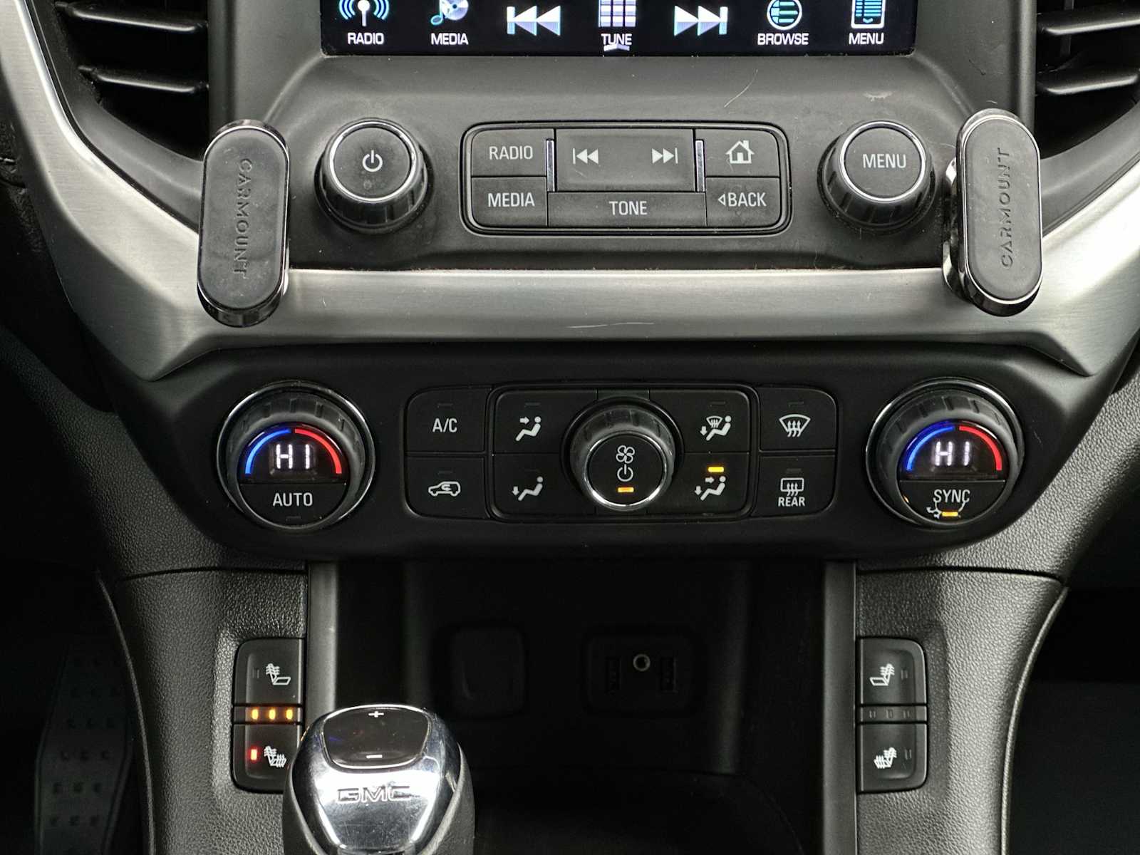 Thumbnail: 2017 GMC Acadia - 16