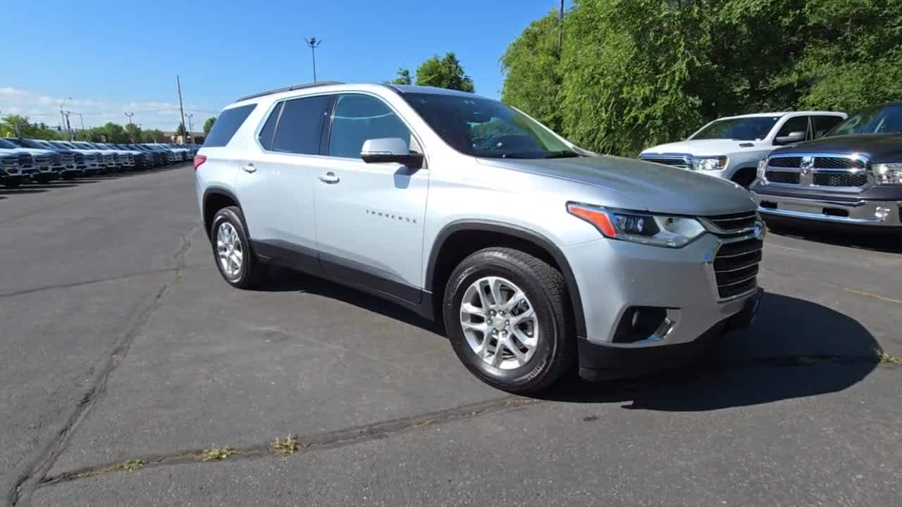 2021 Chevrolet Traverse LT 2