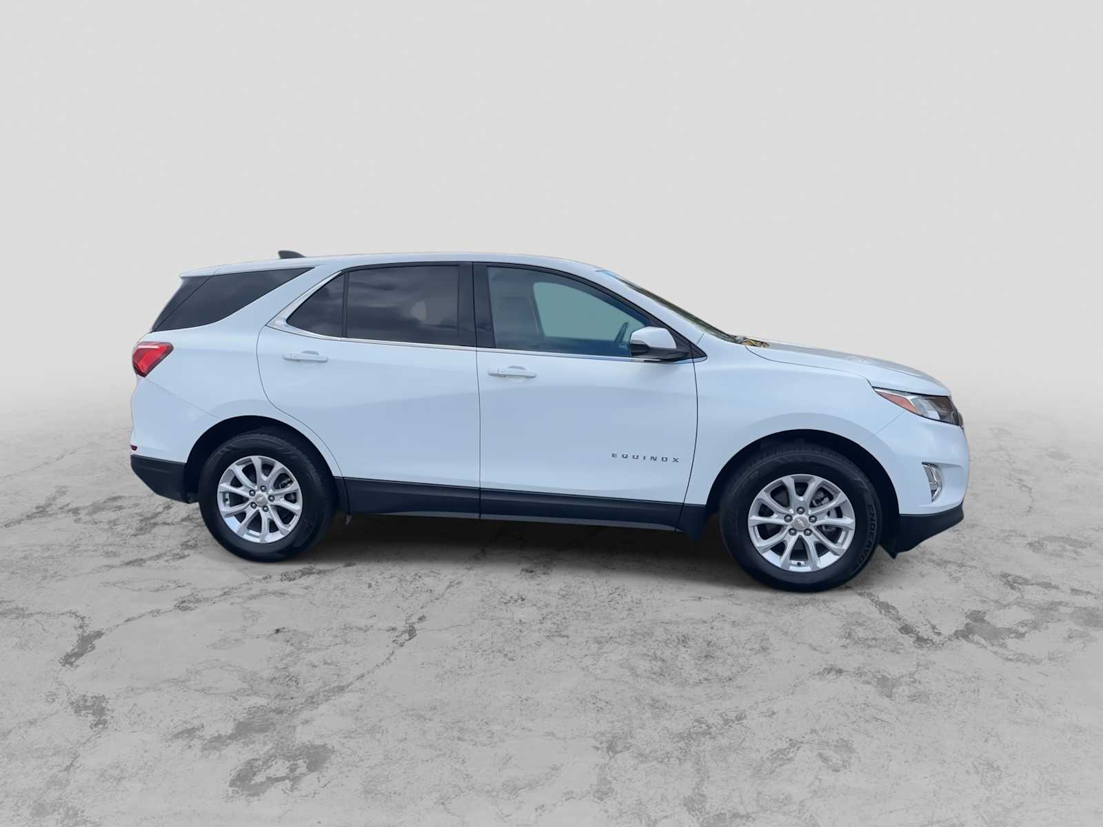 Thumbnail: 2019 Chevrolet Equinox - 9