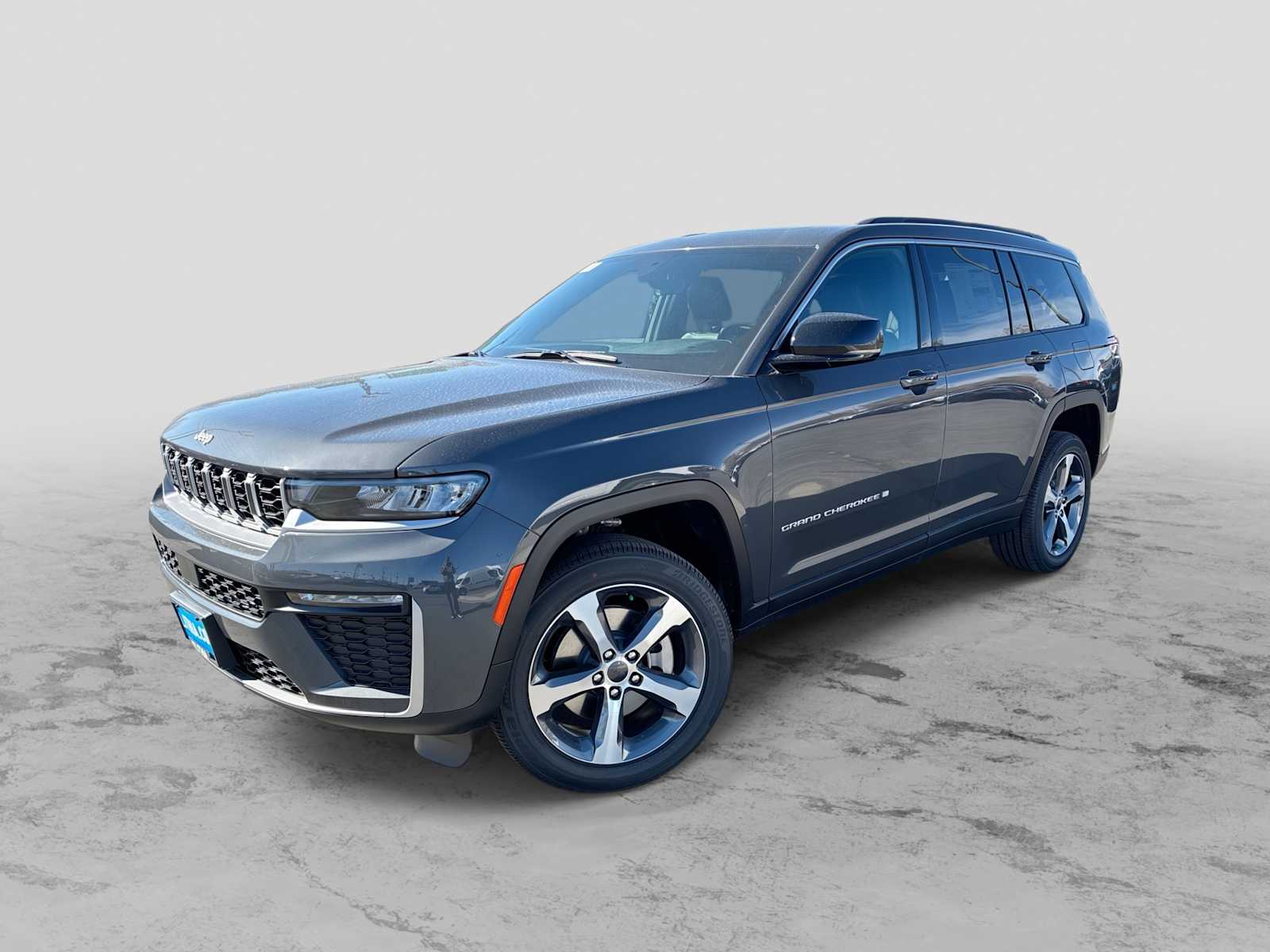2026 Jeep Grand Cherokee L Limited 4x4's photo
