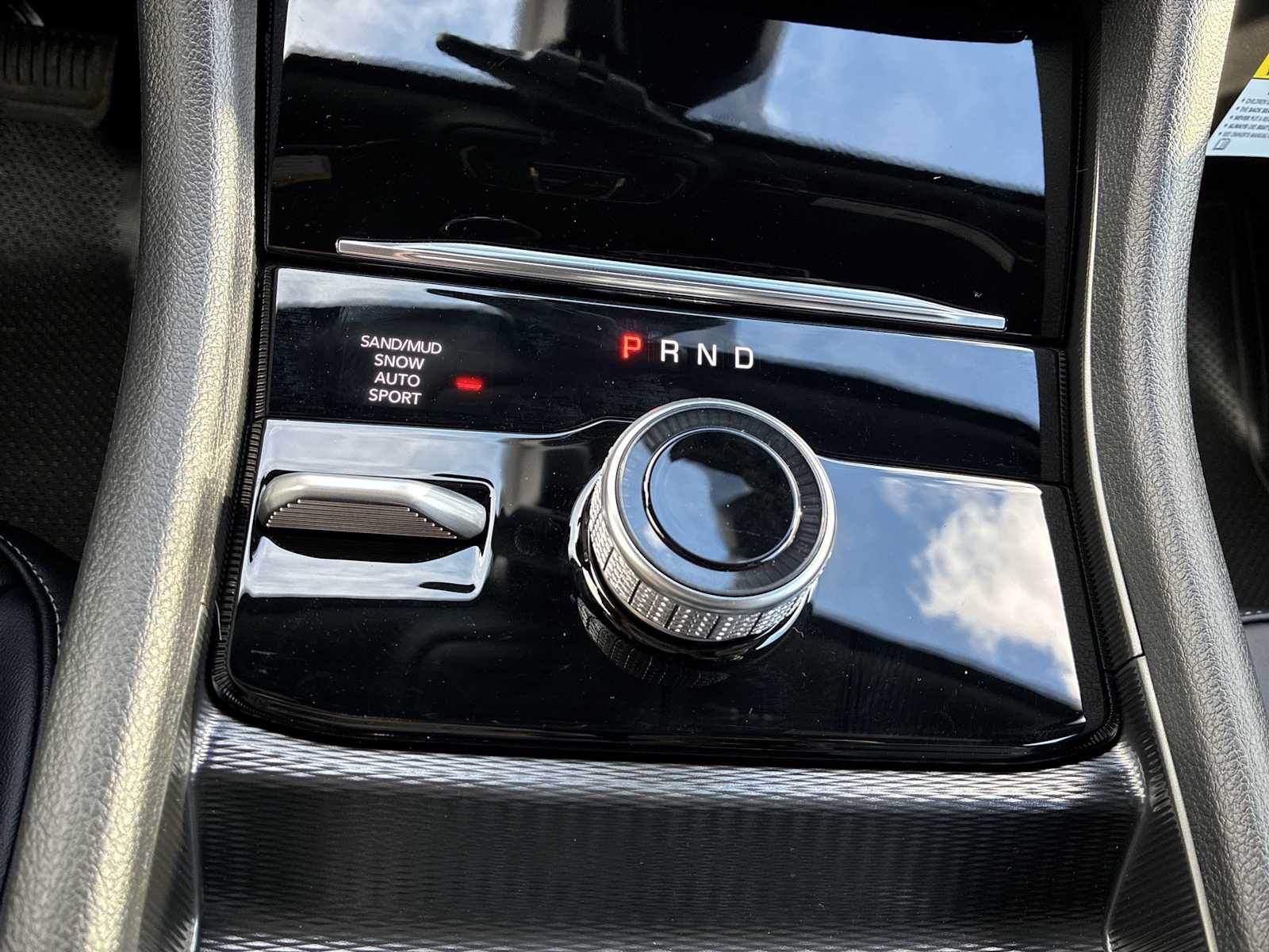 Thumbnail: 2026 Jeep Grand Cherokee - 21