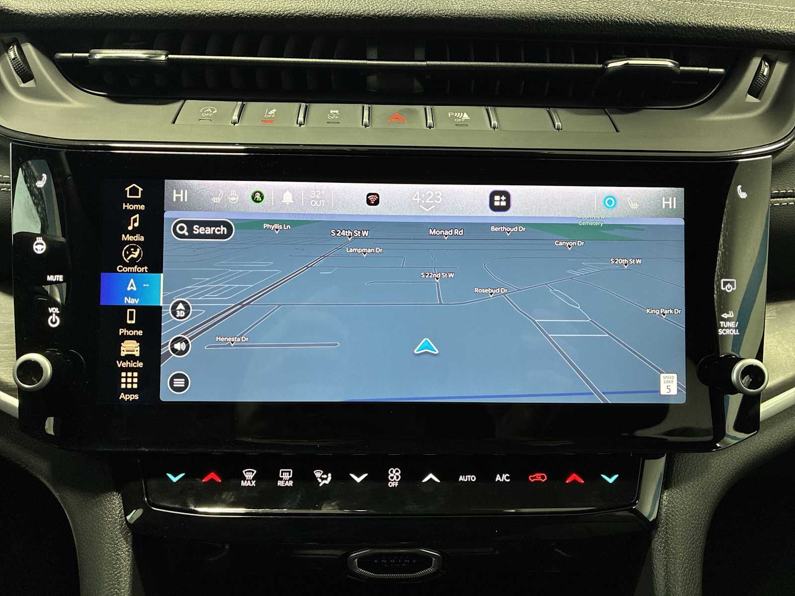 Thumbnail: 2026 Jeep Grand Cherokee - 19