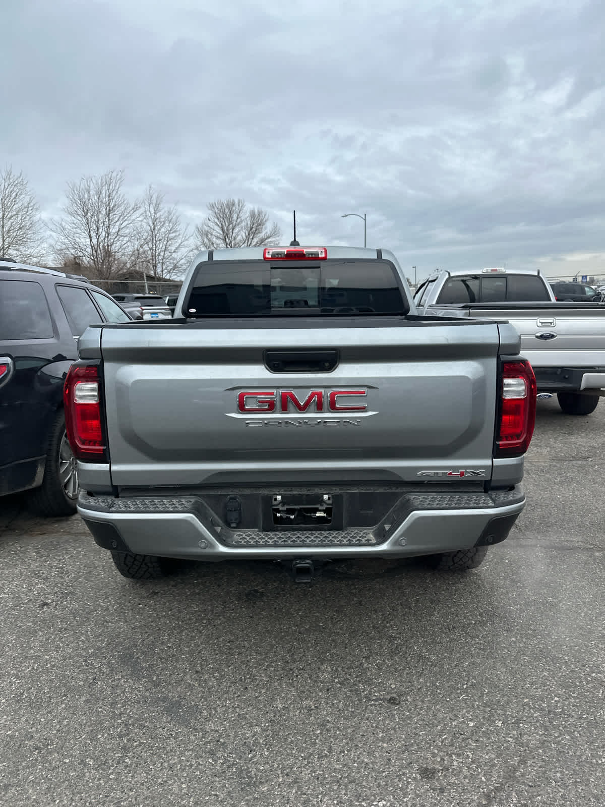 2024 Gmc Canyon AT4X photo 3
