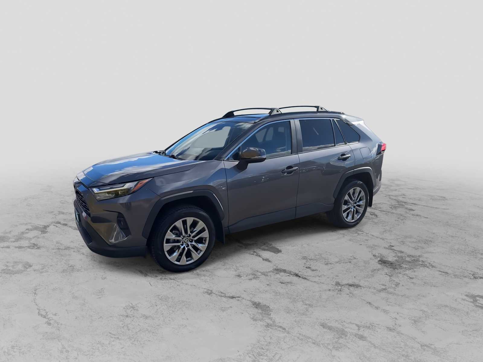 Thumbnail: 2022 Toyota RAV4 - 4