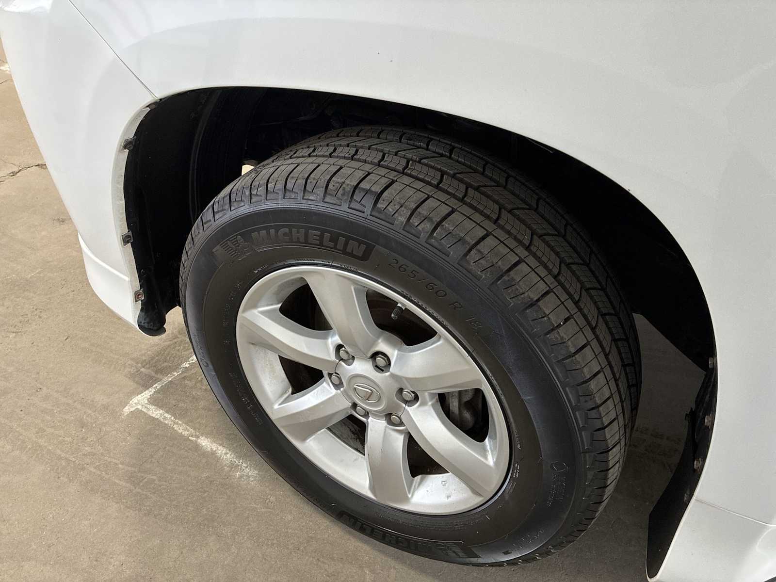 Thumbnail: 2017 Lexus GX - 19