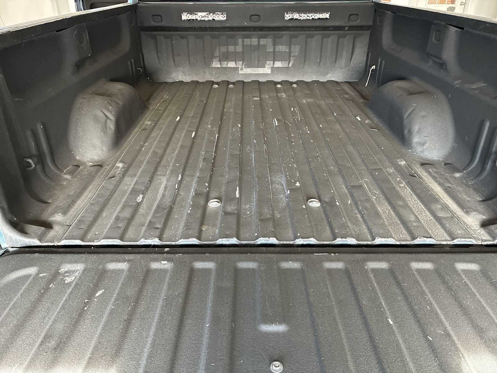 Thumbnail: 2014 Chevrolet Silverado 2500 - 19