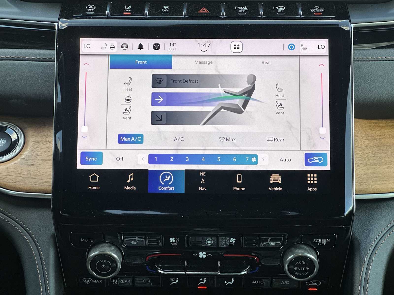 Thumbnail: 2023 Jeep Grand Cherokee - 17