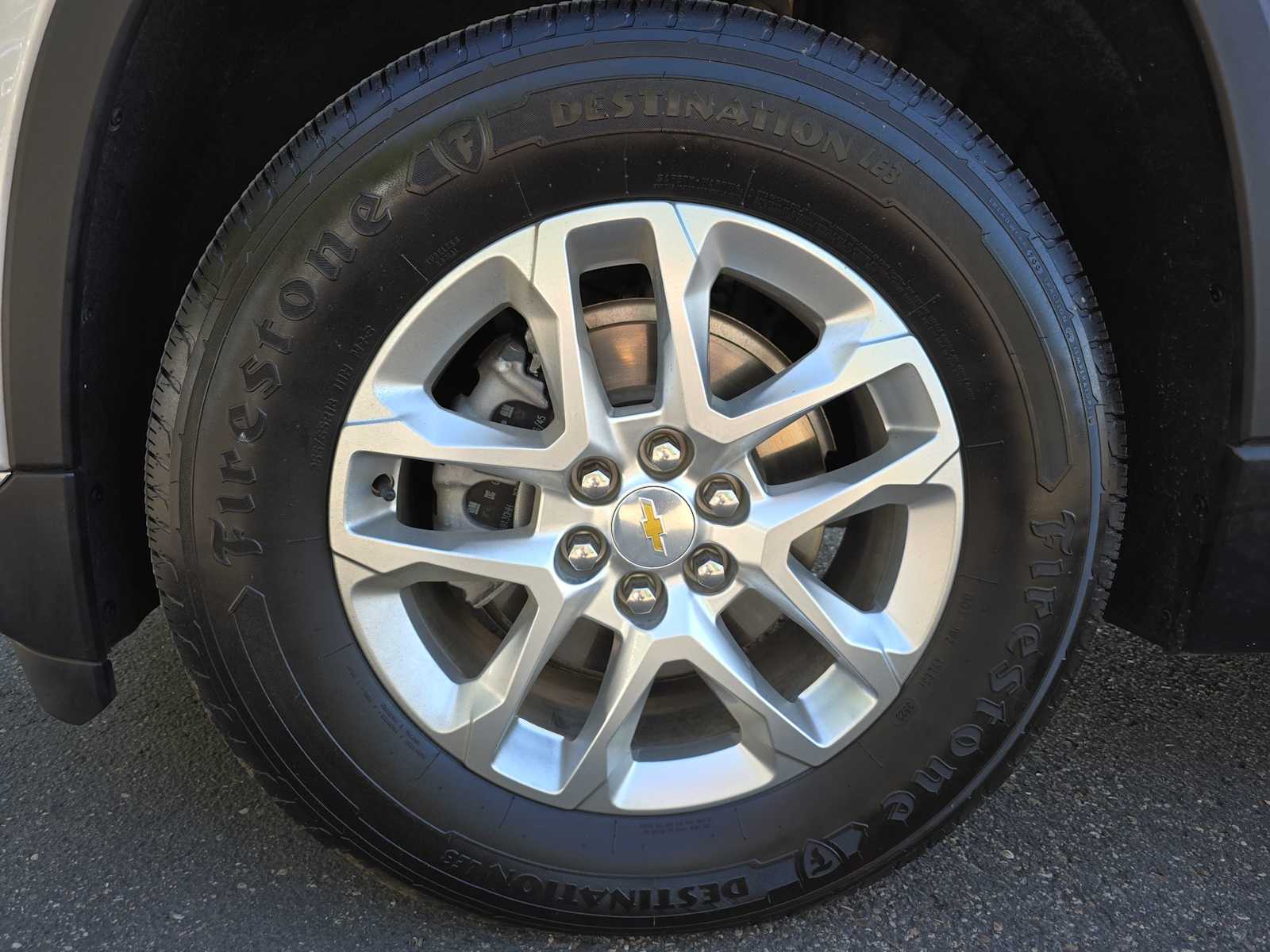 2021 Chevrolet Traverse LT 17