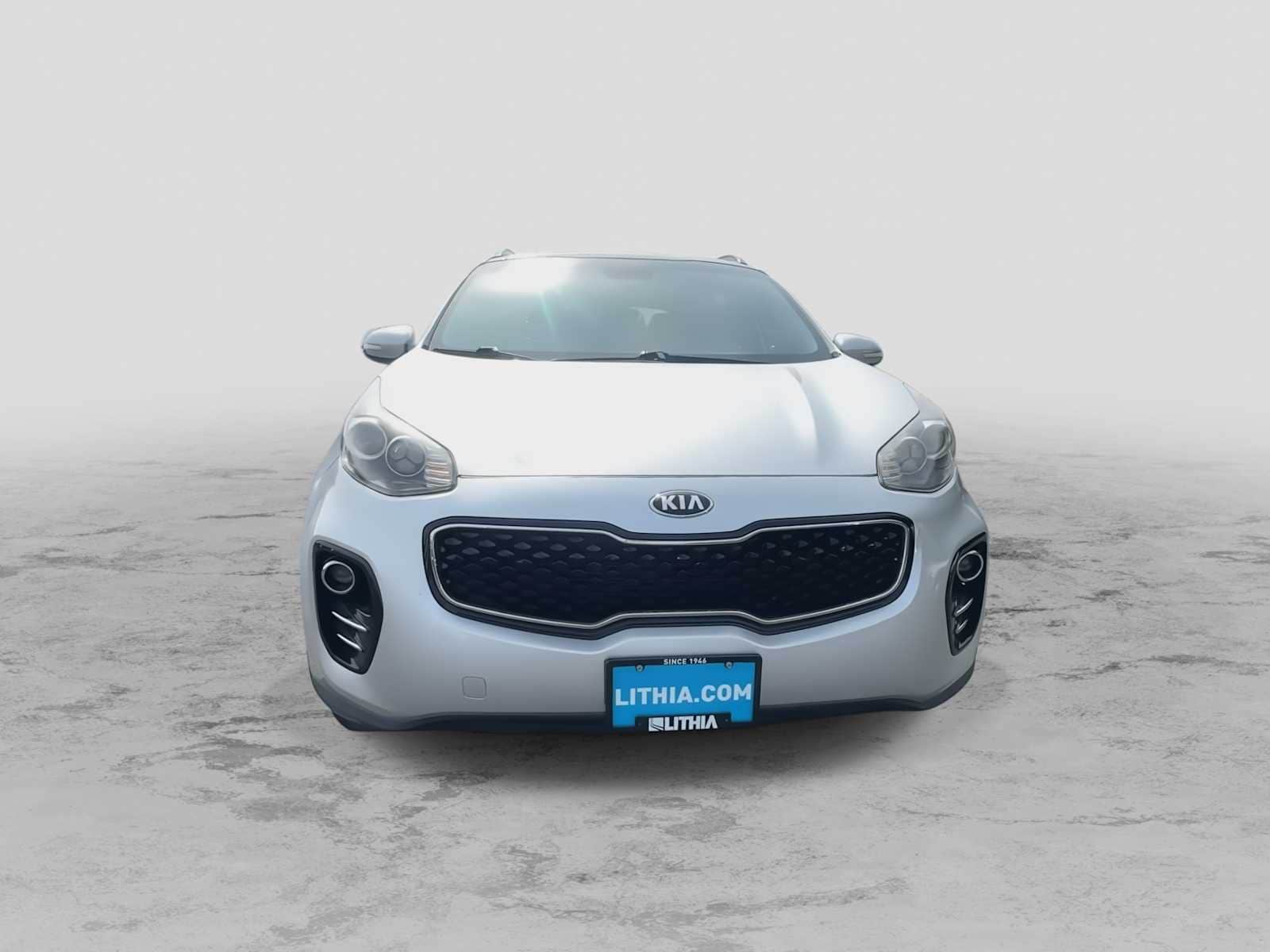 Thumbnail: 2018 Kia Sportage - 3
