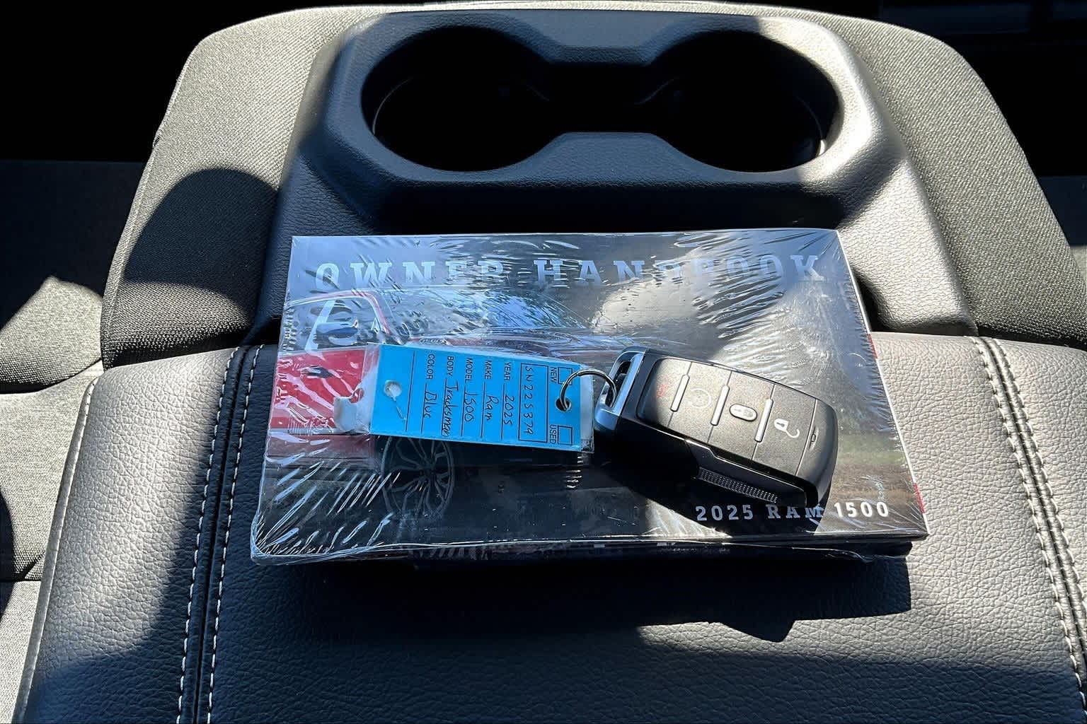 Thumbnail: 2025 RAM 1500 - 20