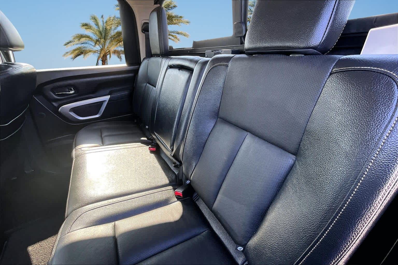 Thumbnail: 2019 Nissan Titan - 12