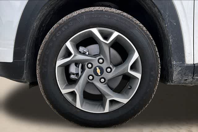 Thumbnail: 2025 Chevrolet Trax - 6