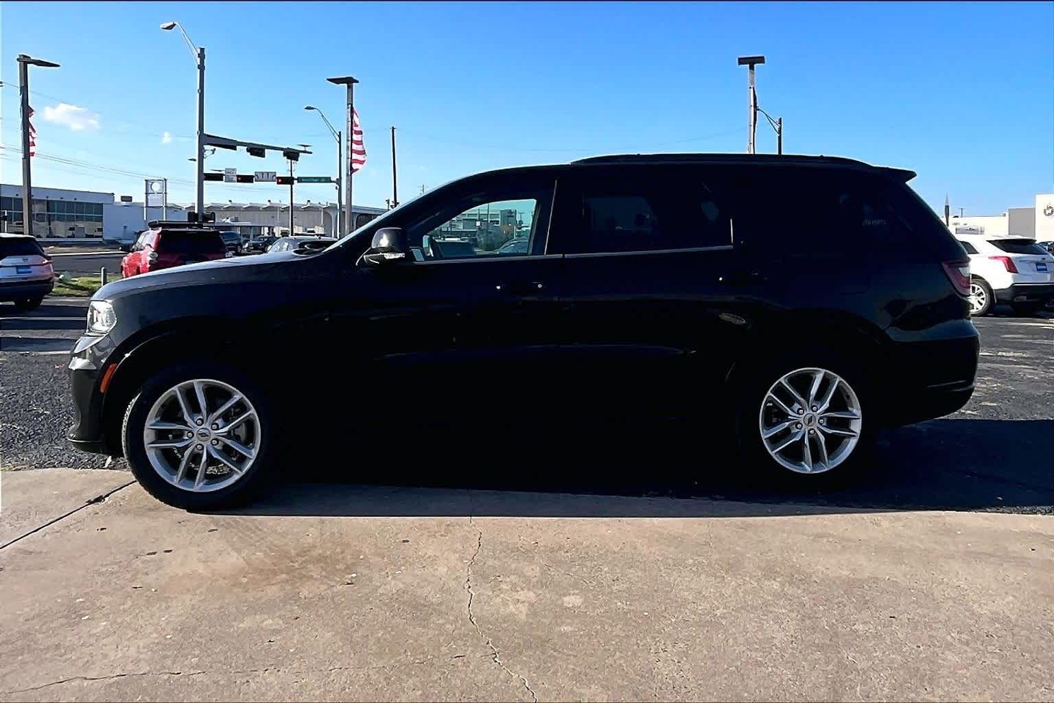 Thumbnail: 2023 Dodge Durango - 3