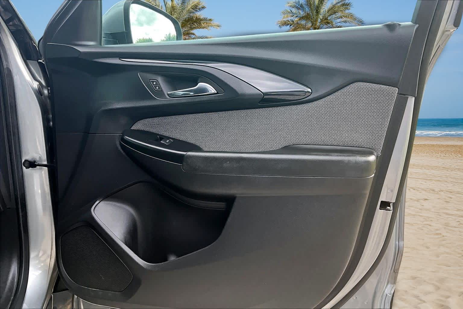 Thumbnail: 2023 Chevrolet TrailBlazer - 26