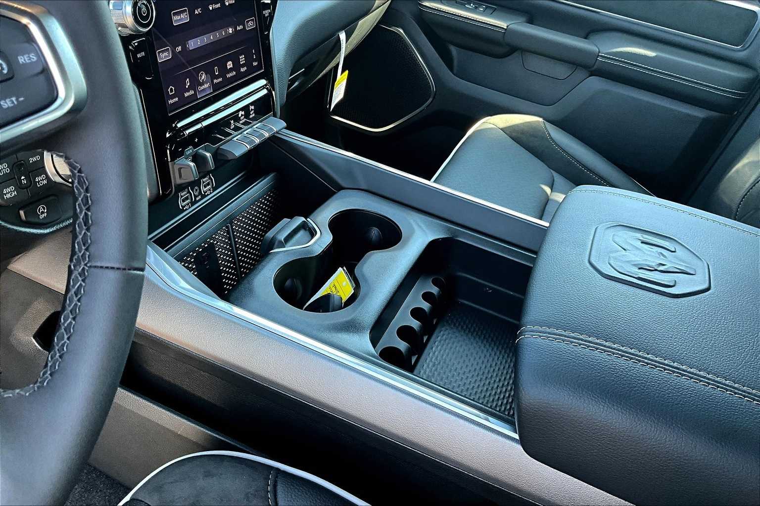 Thumbnail: 2026 RAM 1500 - 17