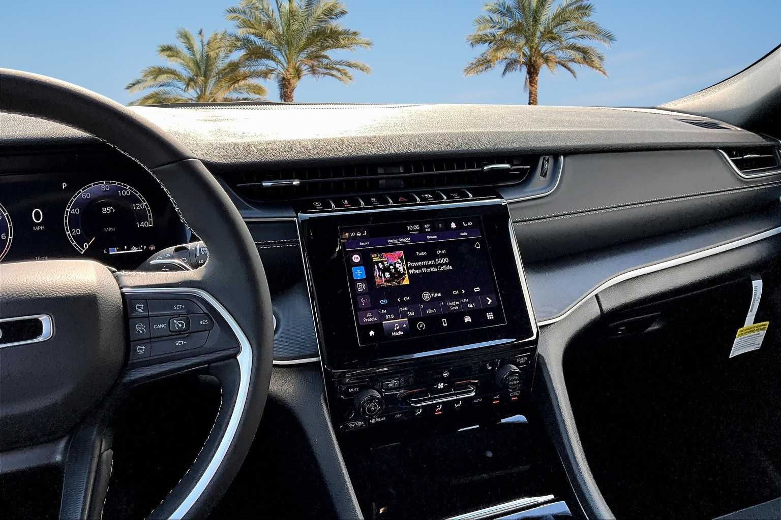 Thumbnail: 2025 Jeep Grand Cherokee - 15