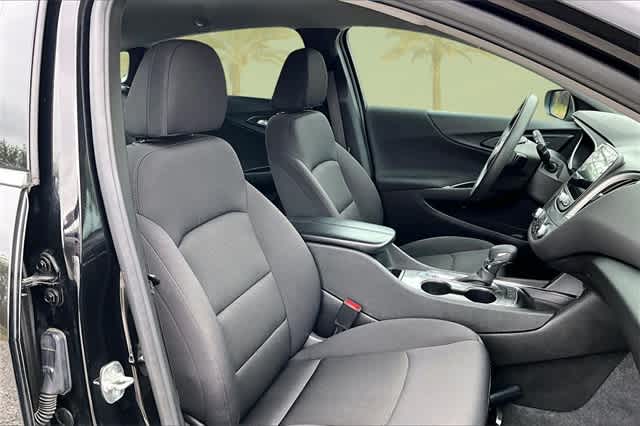 Thumbnail: 2024 Chevrolet Malibu - 13