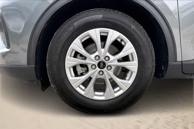 Thumbnail: 2023 Ford Escape - 7