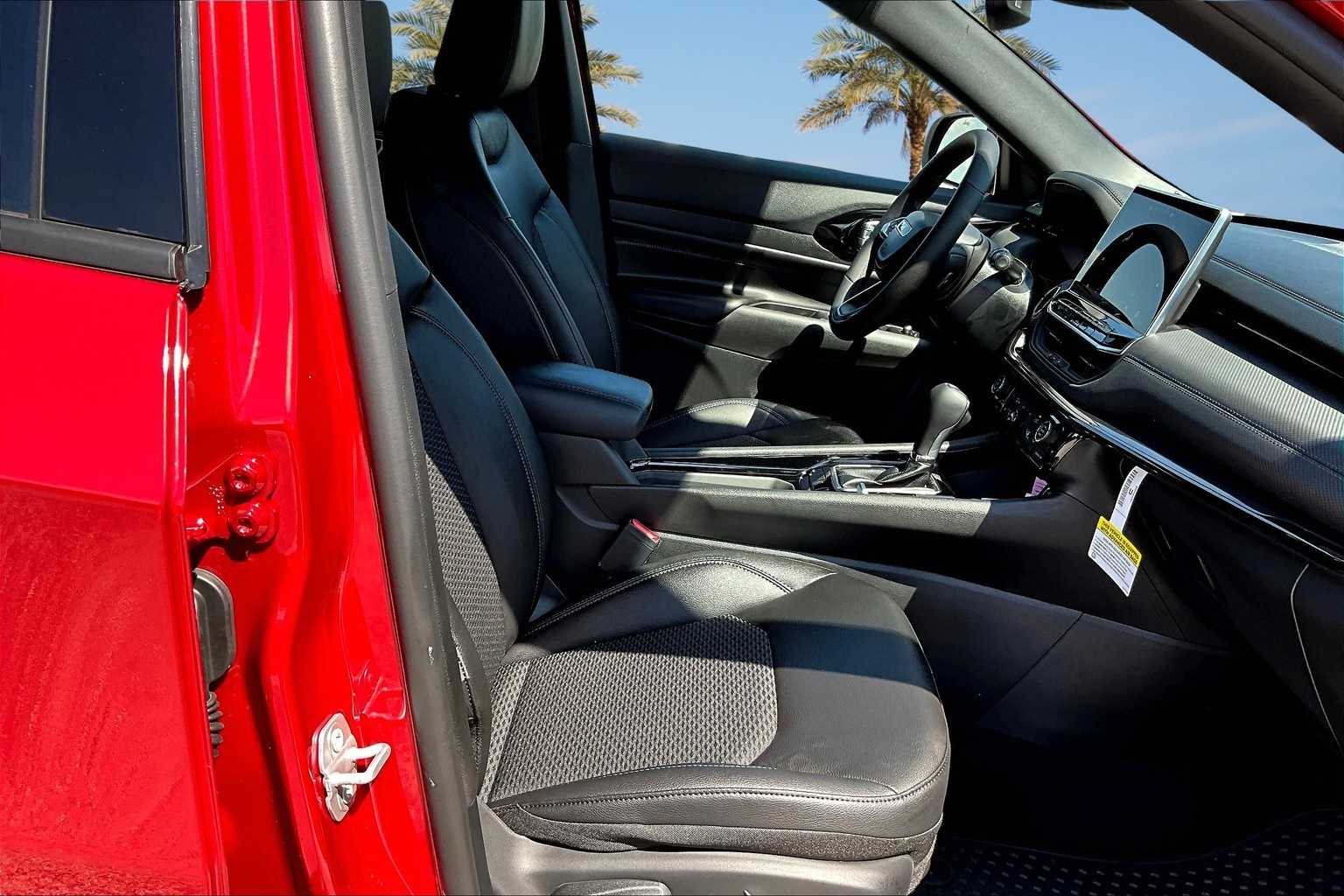 Thumbnail: 2026 Jeep Compass - 13