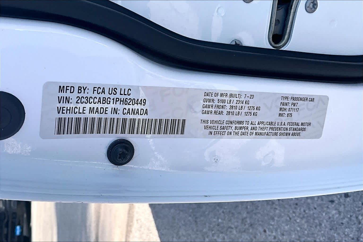 Thumbnail: 2023 Chrysler 300 - 18