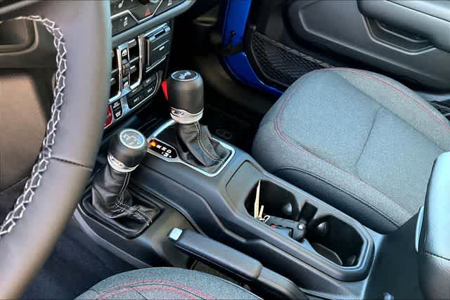 Thumbnail: 2025 Jeep Wrangler - 16