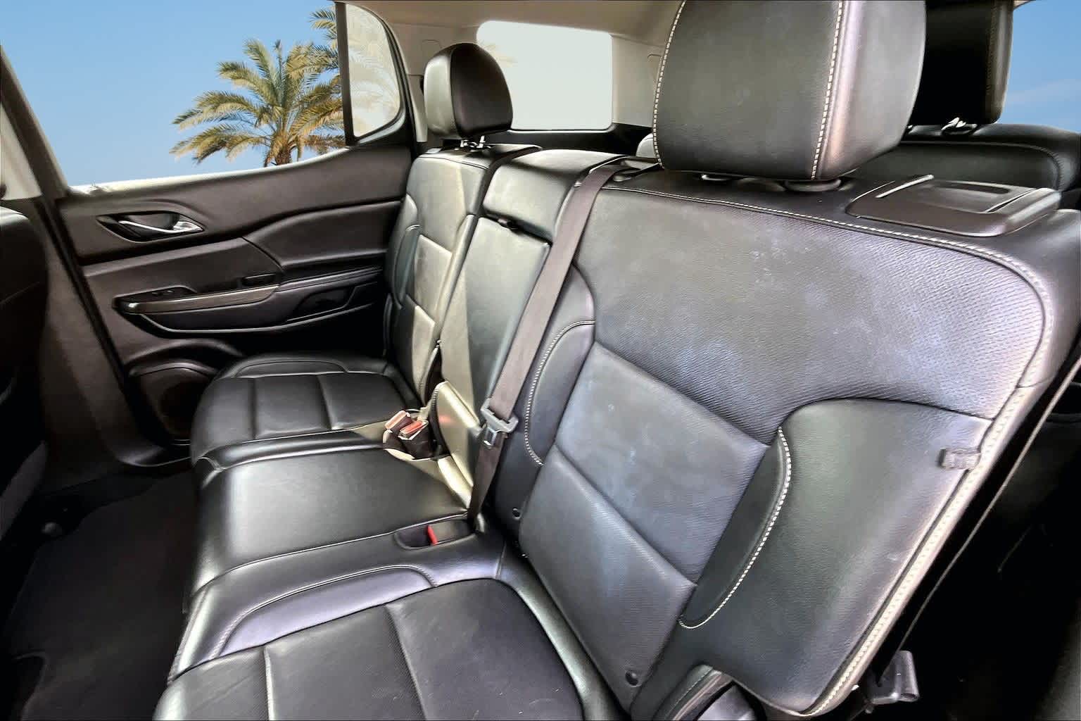 Thumbnail: 2023 GMC Acadia - 12