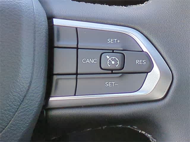 2025 Jeep Compass Latitude 25