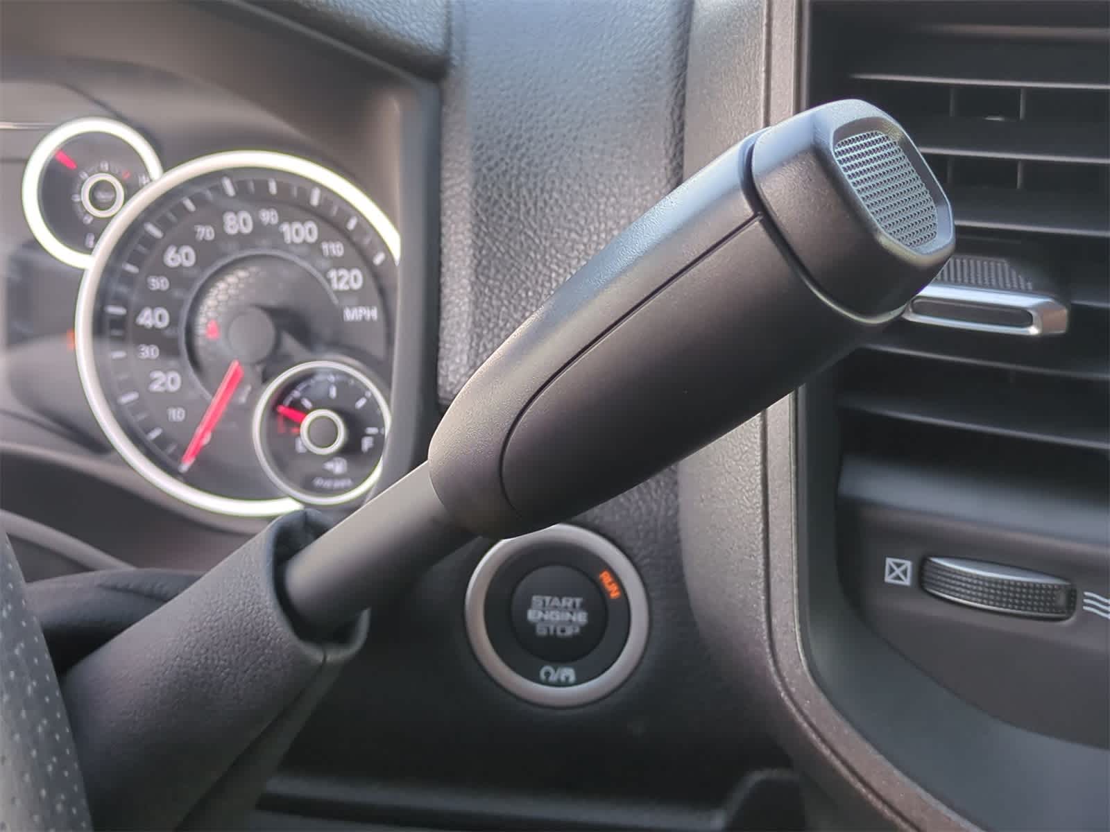 2025 RAM 3500 Tradesman 33