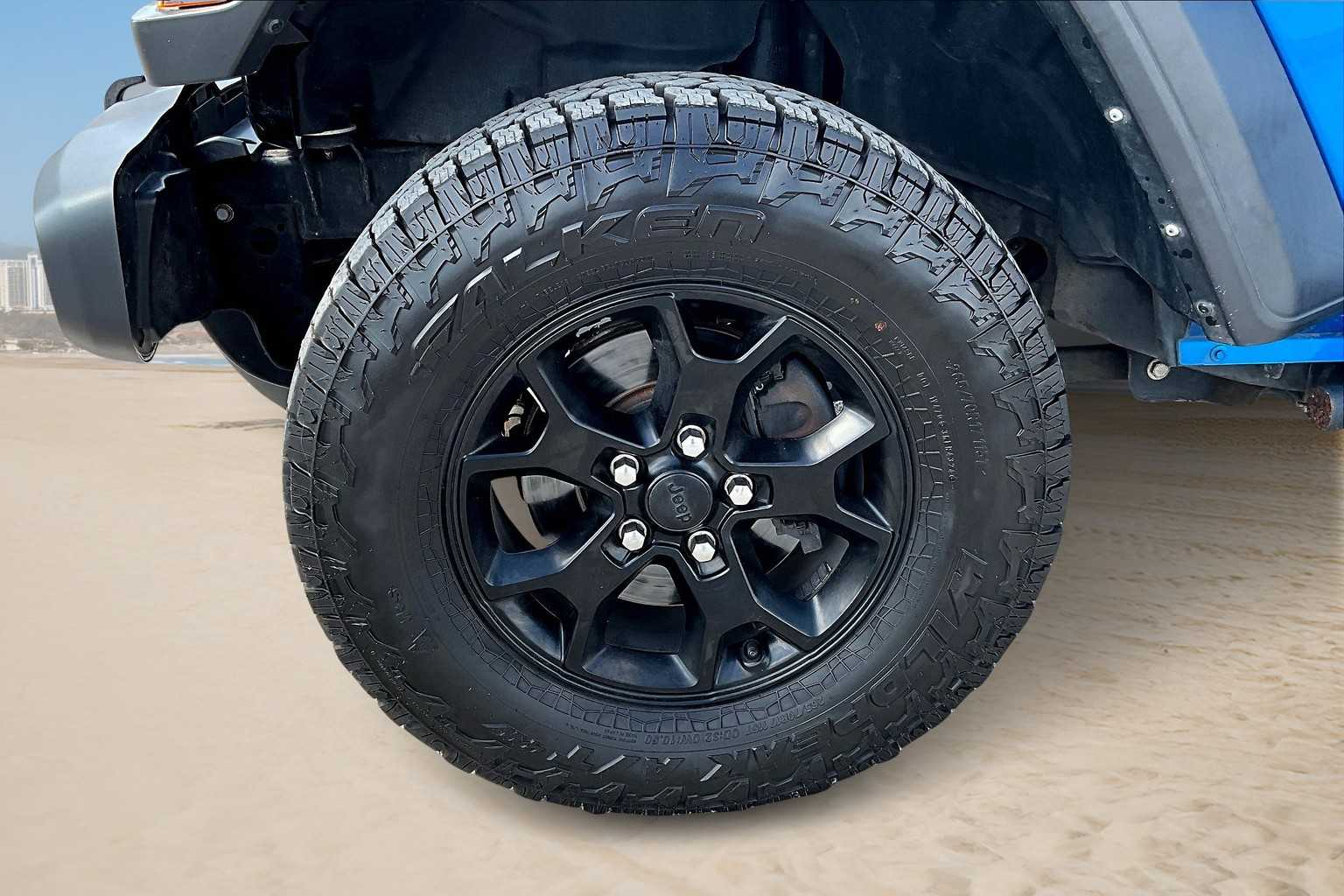 Thumbnail: 2021 Jeep Wrangler - 8
