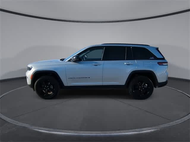 Thumbnail: 2024 Jeep Grand Cherokee - 5