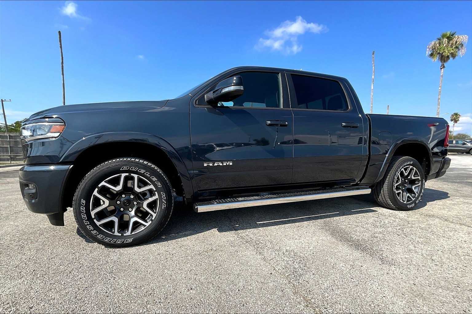 Thumbnail: 2026 RAM 1500 - 3
