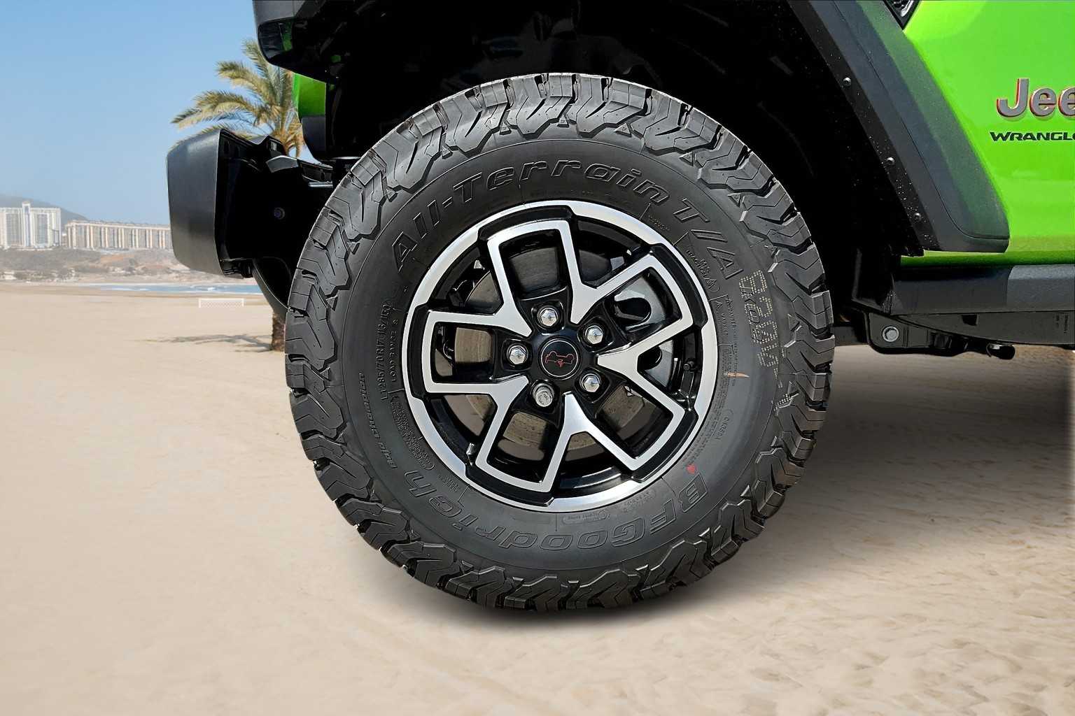2025 Jeep Wrangler 4-Door Rubicon - Photo 8