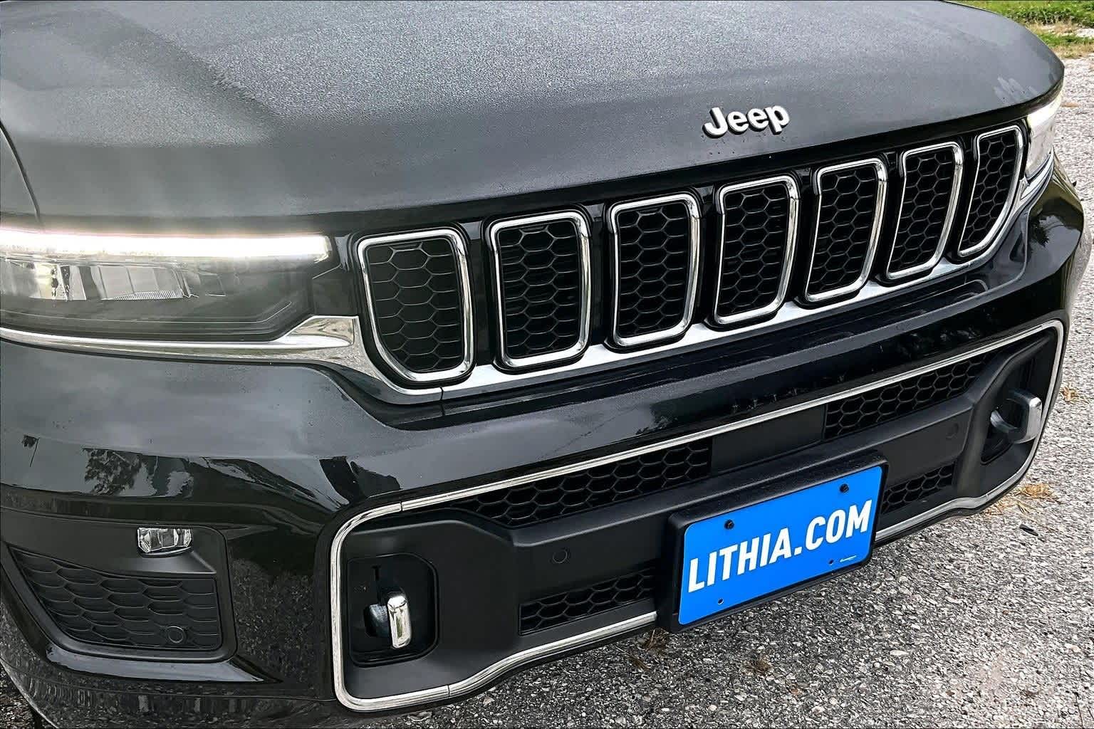 Thumbnail: 2023 Jeep Grand Cherokee - 30