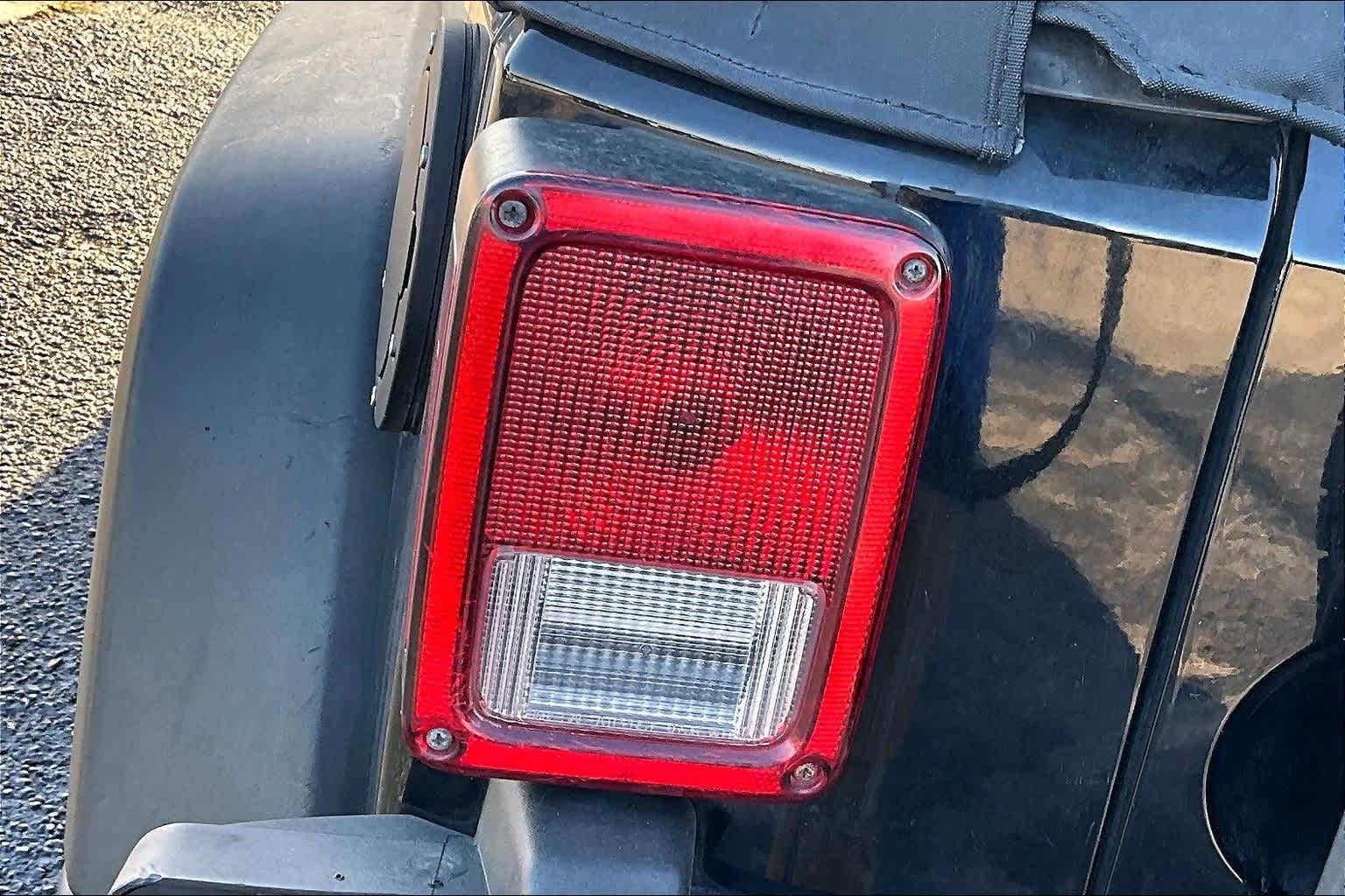 Thumbnail: 2013 Jeep Wrangler - 30