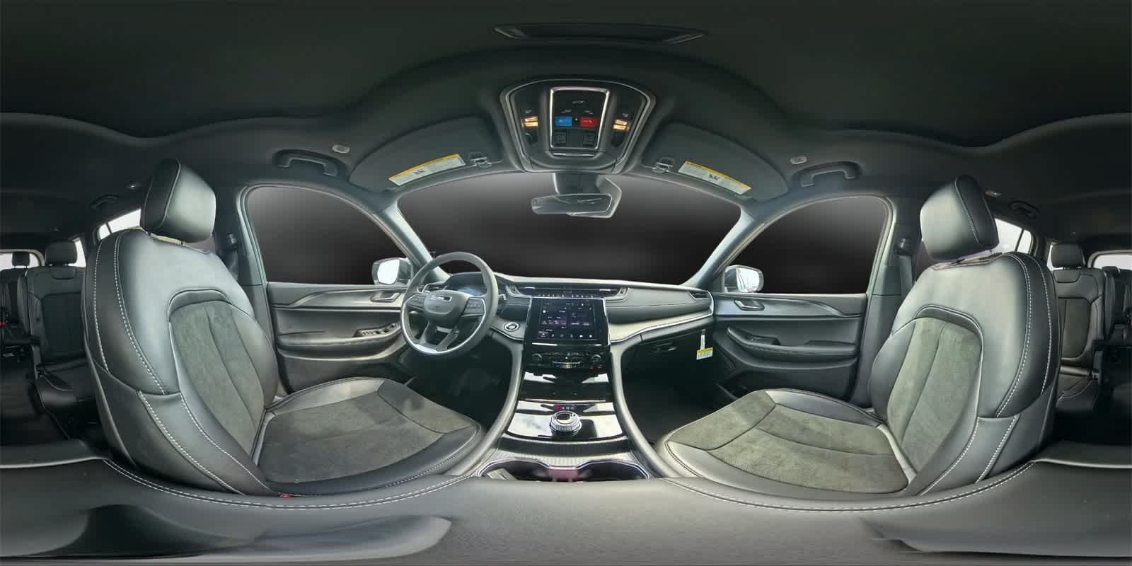 Thumbnail: 2025 Jeep Grand Cherokee - 23