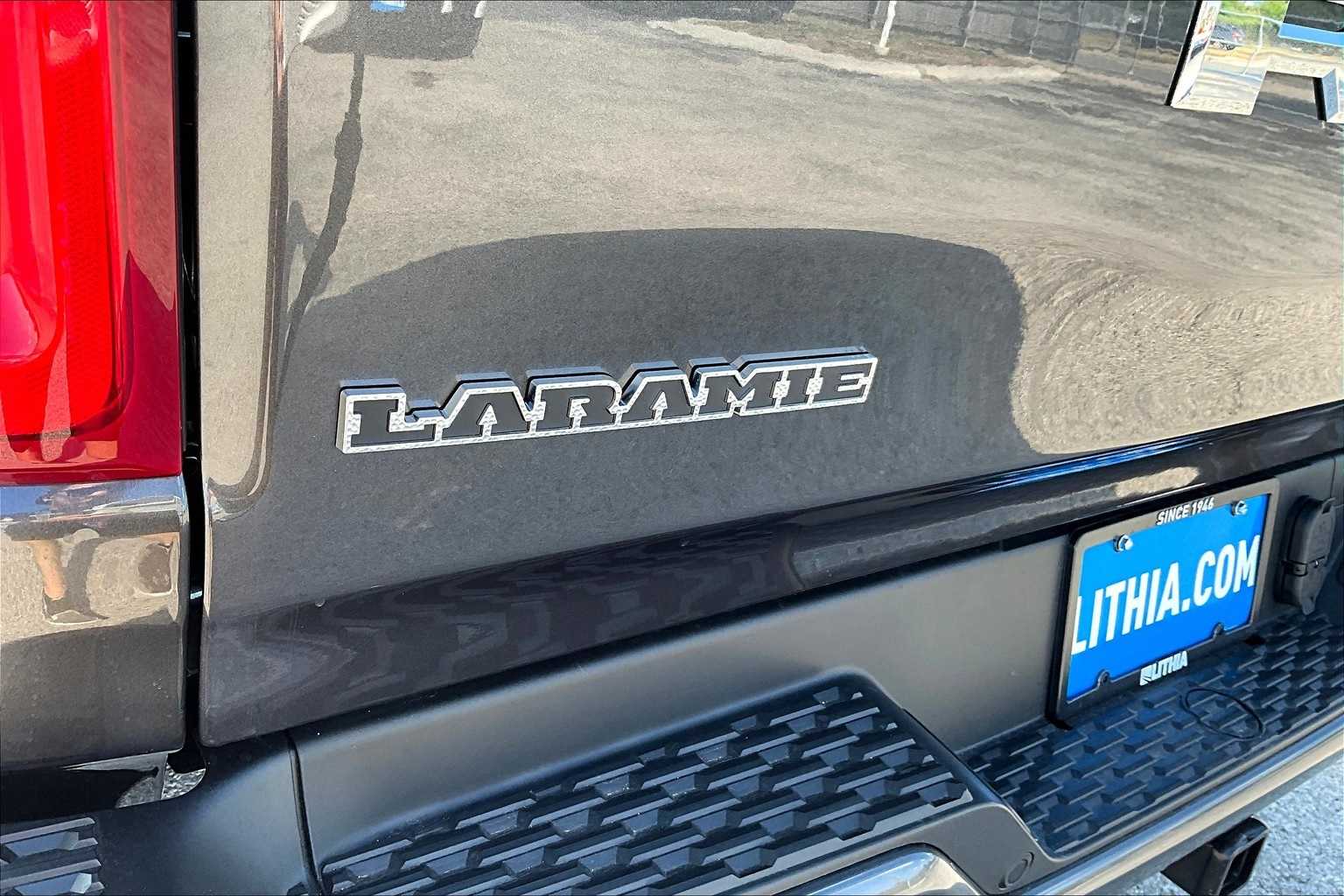 Thumbnail: 2026 RAM 1500 - 7