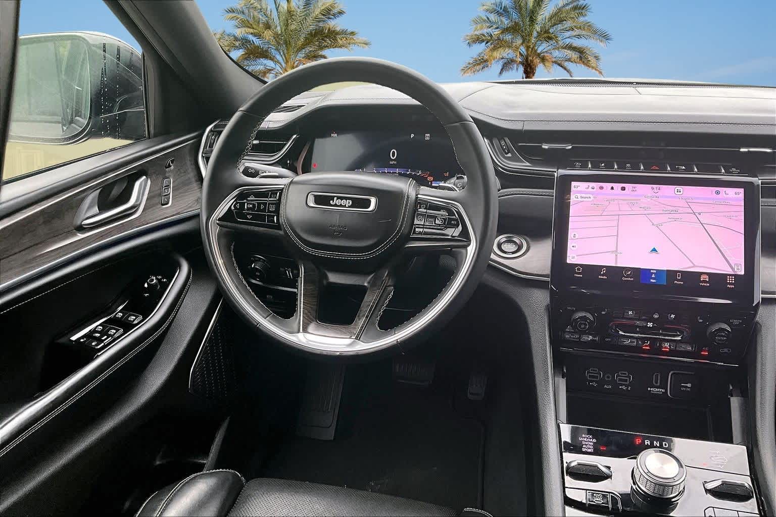 Thumbnail: 2023 Jeep Grand Cherokee - 14