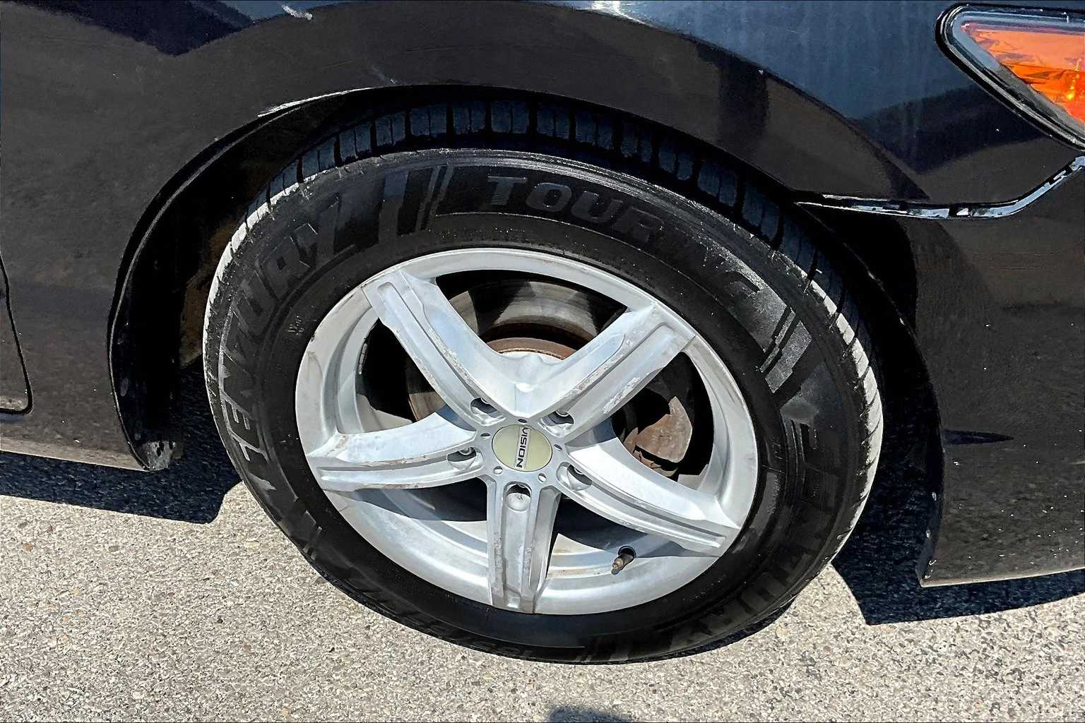 Thumbnail: 2006 Honda Civic - 26