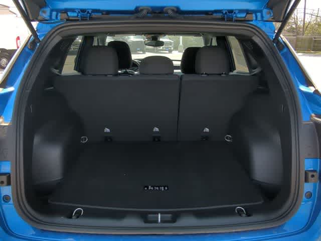 Thumbnail: 2025 Jeep Compass - 33