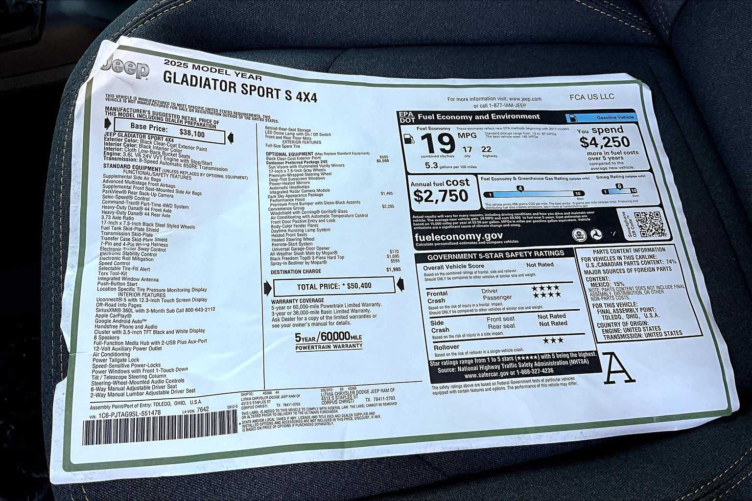 Thumbnail: 2025 Jeep Gladiator - 22