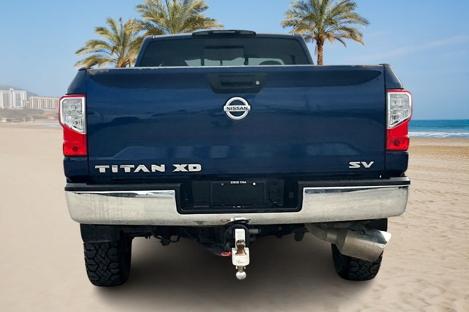 Thumbnail: 2017 Nissan Titan - 5