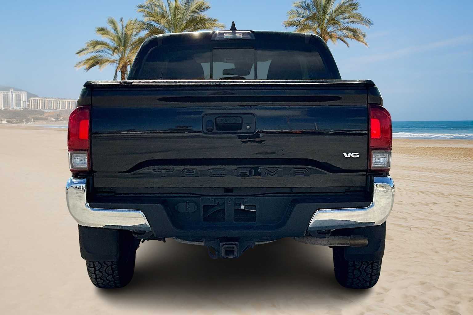 Thumbnail: 2021 Toyota Tacoma - 5