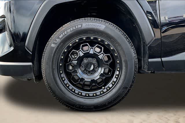 Thumbnail: 2023 Toyota RAV4 - 6