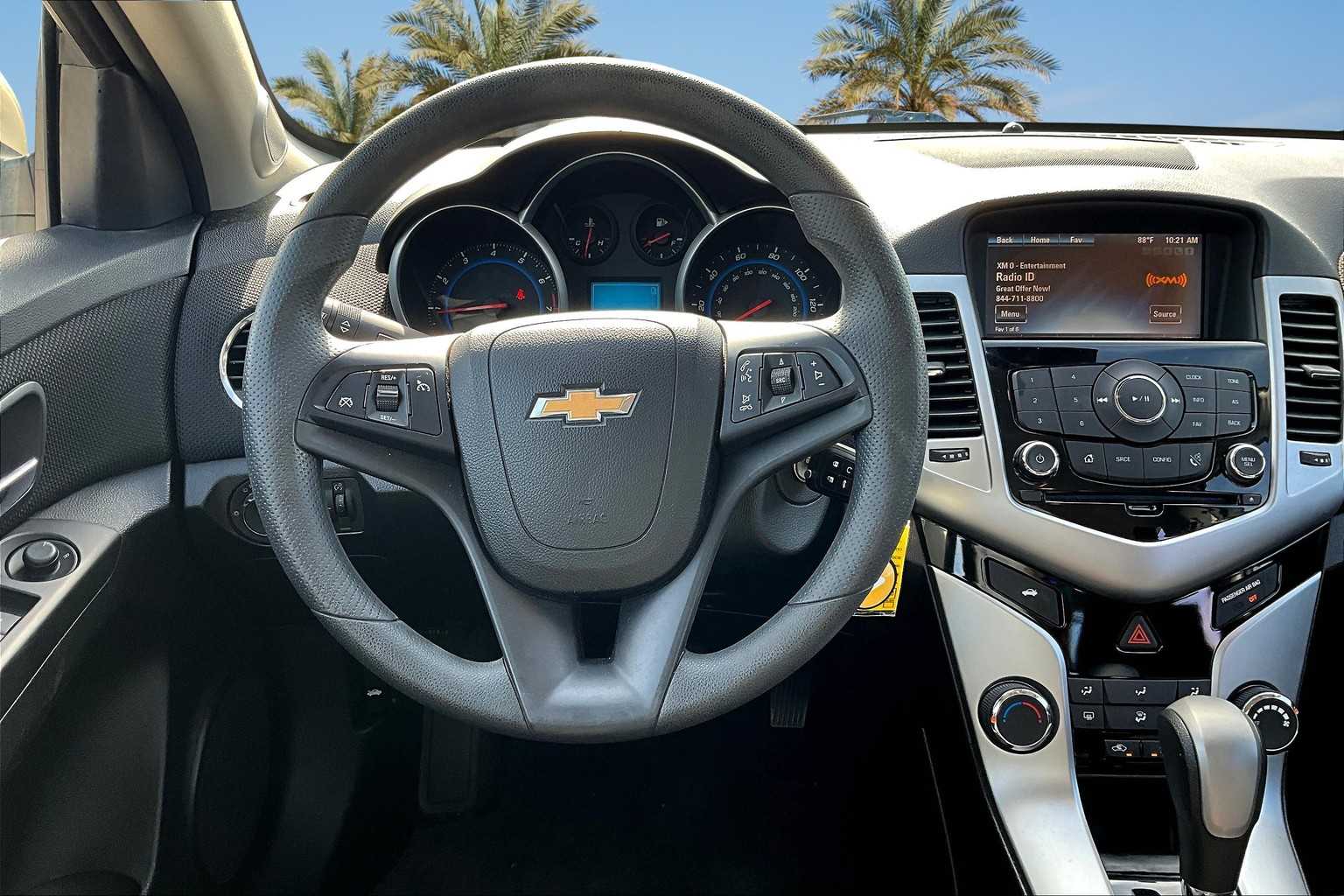 Thumbnail: 2015 Chevrolet Cruze - 15