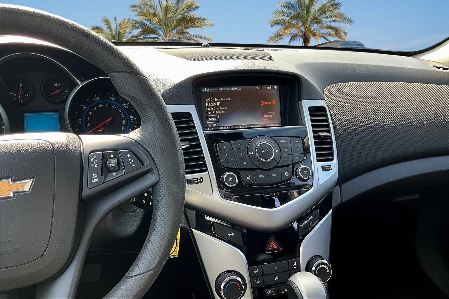 Thumbnail: 2015 Chevrolet Cruze - 16