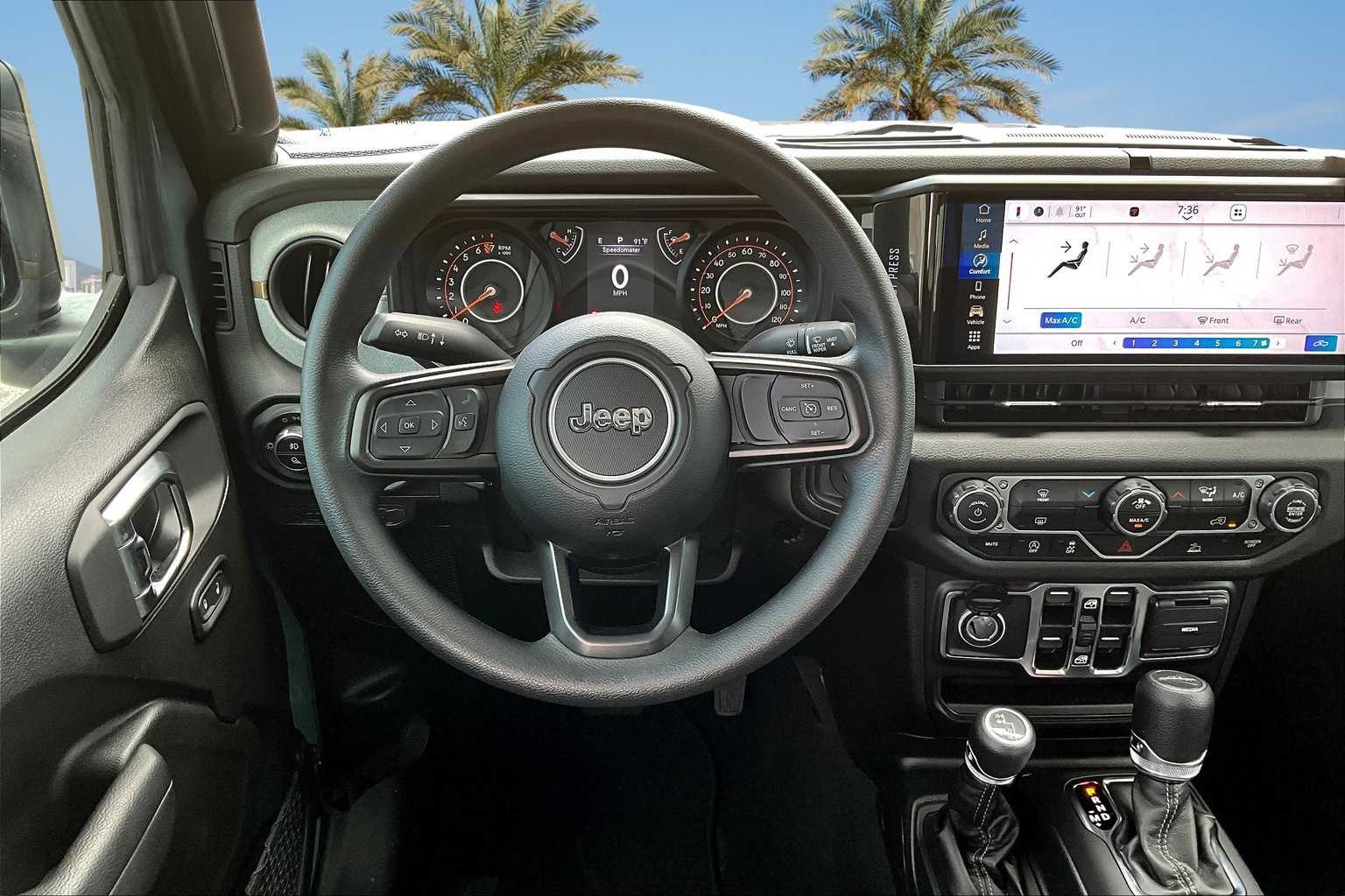 Thumbnail: 2025 Jeep Gladiator - 13